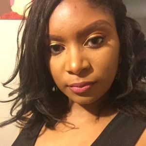 Meet your Posher, Christyle